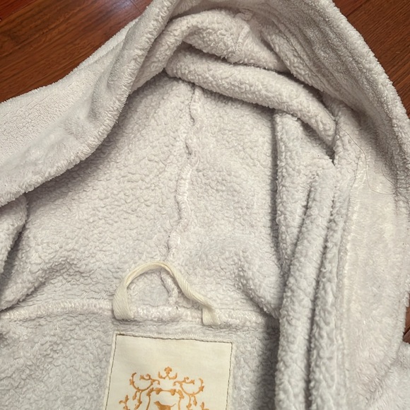 PINK Rock & Roll Royalty Robe from Victoria’s Secret 💕 - Picture 7 of 10